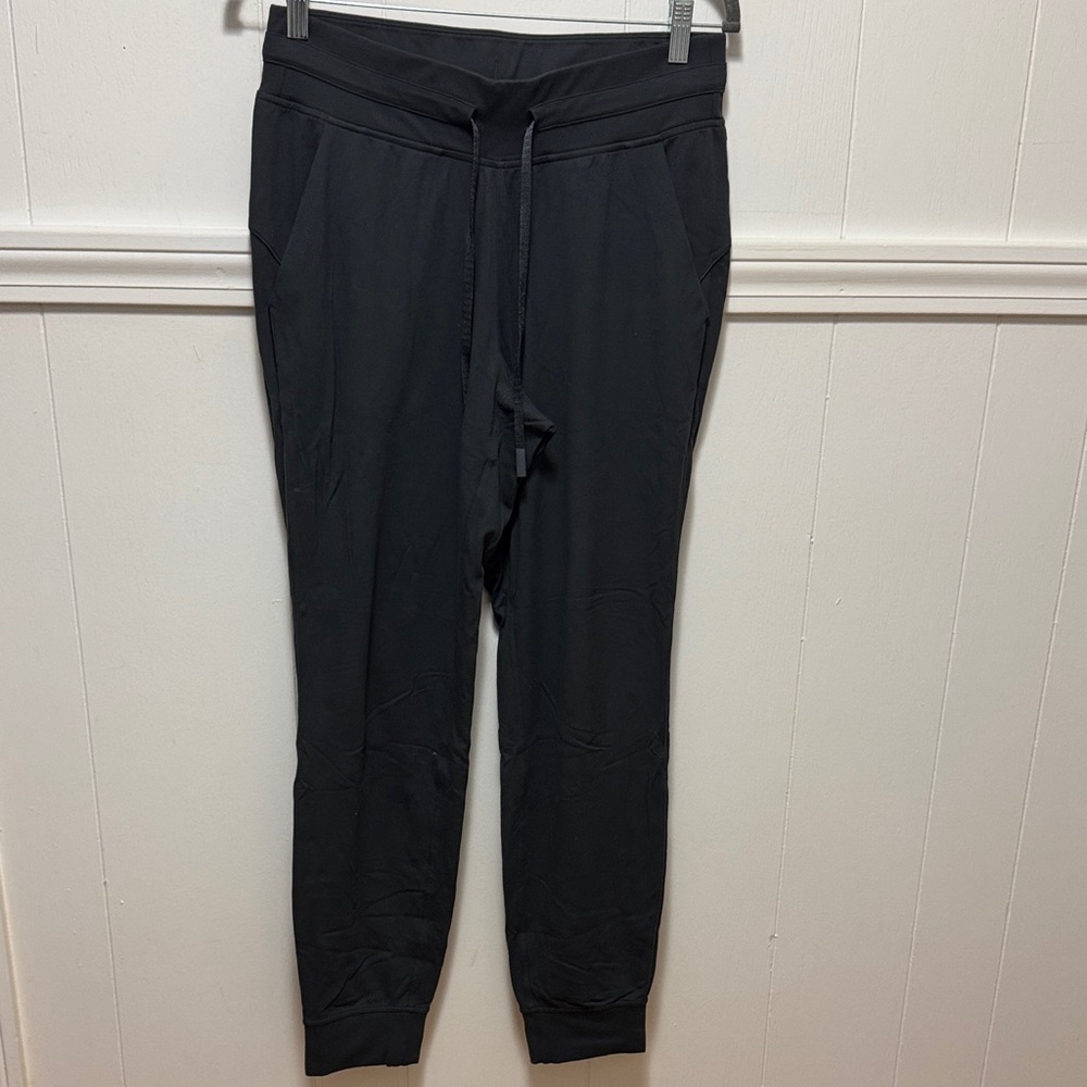 Lululemon charcoal Women's Jogger Pants
